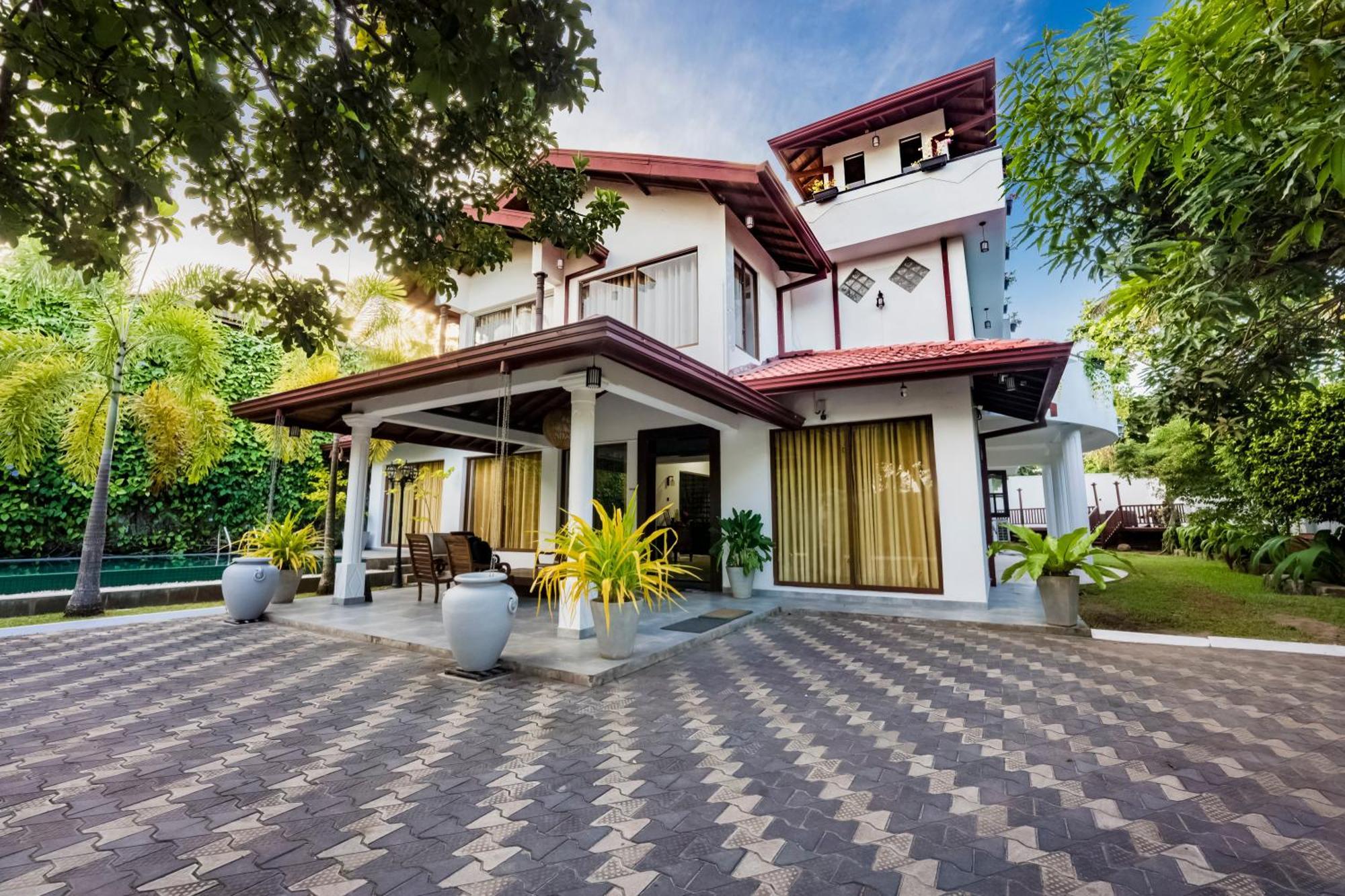 Thithi'S Palace ミリッサ エクステリア 写真