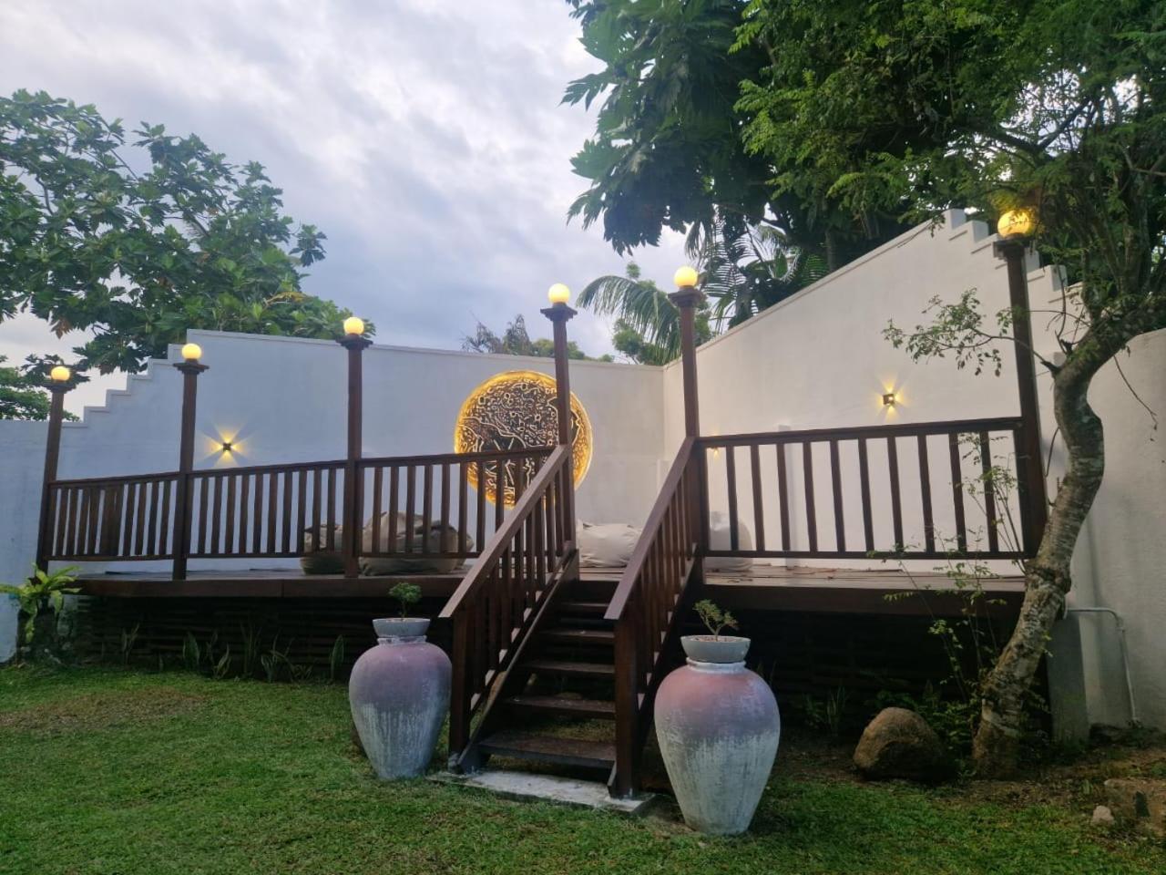Thithi'S Palace ミリッサ エクステリア 写真